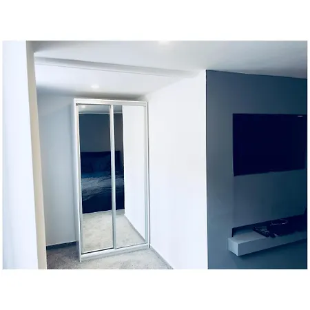 Downtown Minimal *